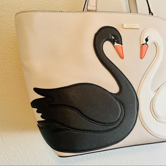 ❌ SOLD ❌ EUC Kate Spade Jules Swan Satchel Tote - Picture 4 of 16